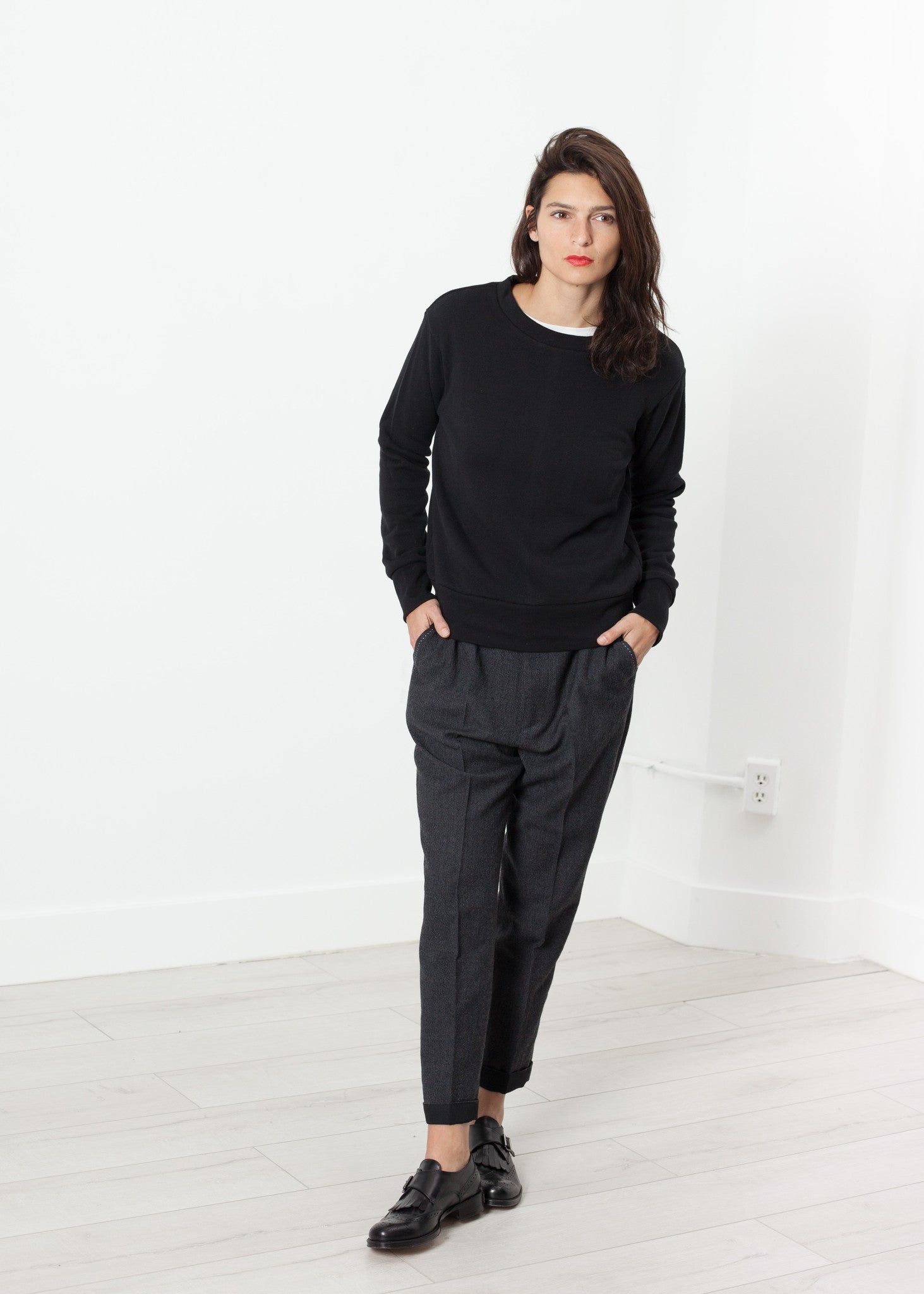 Loopwheeler pulóver fekete színben