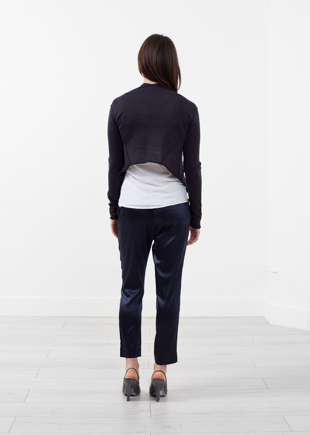 Drapézott nyakú kardigán