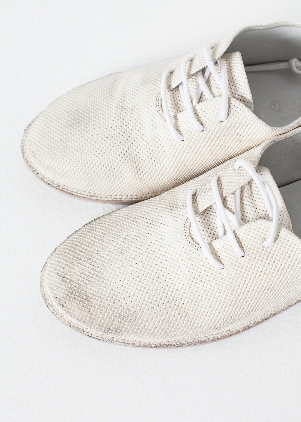 Gyémánt Slip-On fehér színben