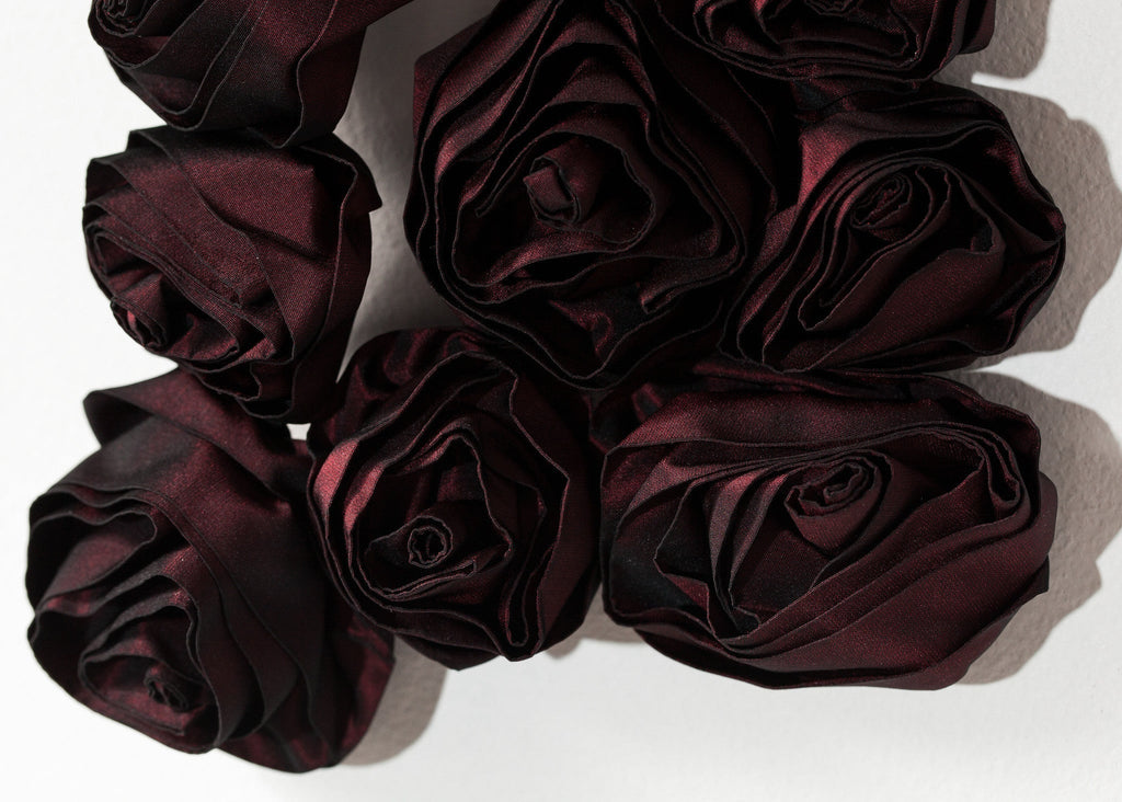 Piros rózsa nyaklánc